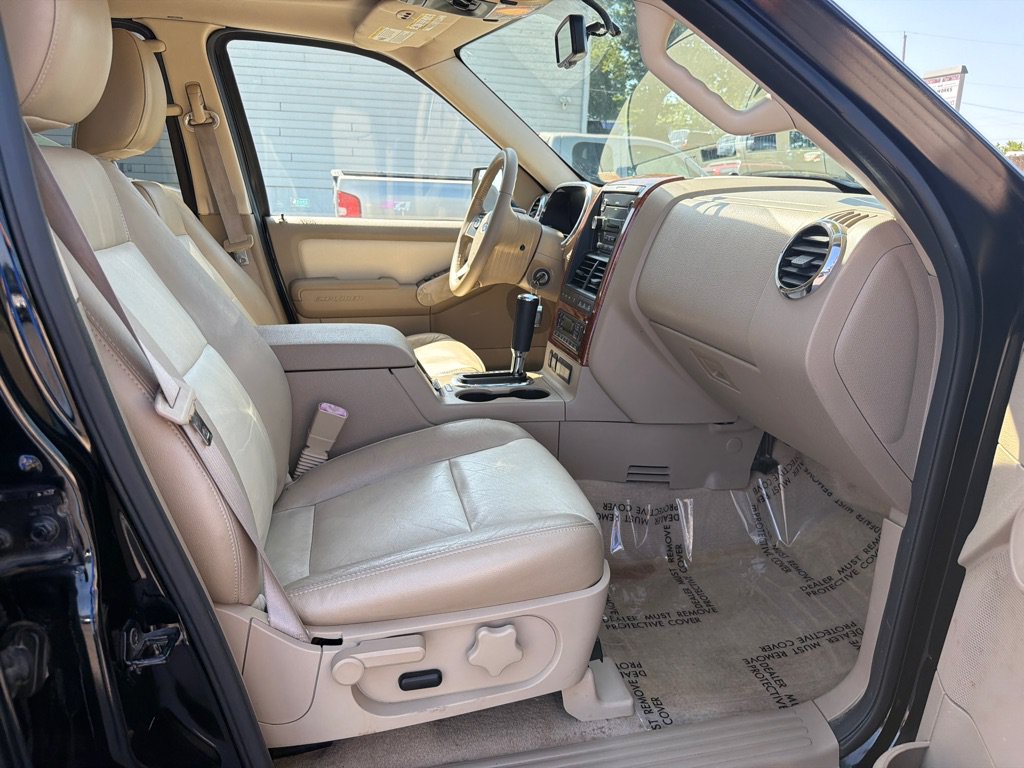 Used 2010 Ford Explorer Eddie Bauer AWD/4WD image 16