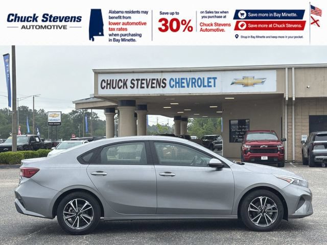 Used 2024 Kia Forte LXS FWD image 6