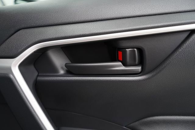 Used 2023 Toyota RAV4 LE image 56