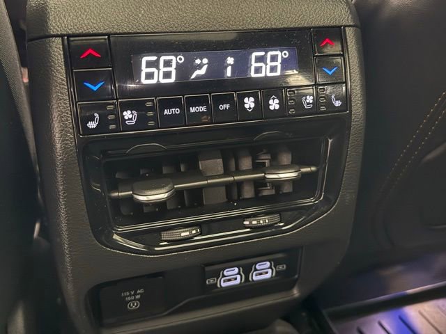 Used 2023 Jeep Grand Cherokee Summit image 12