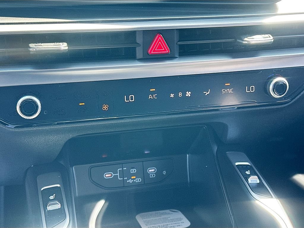 New 2026 Kia Sorento EX AWD/4WD image 16