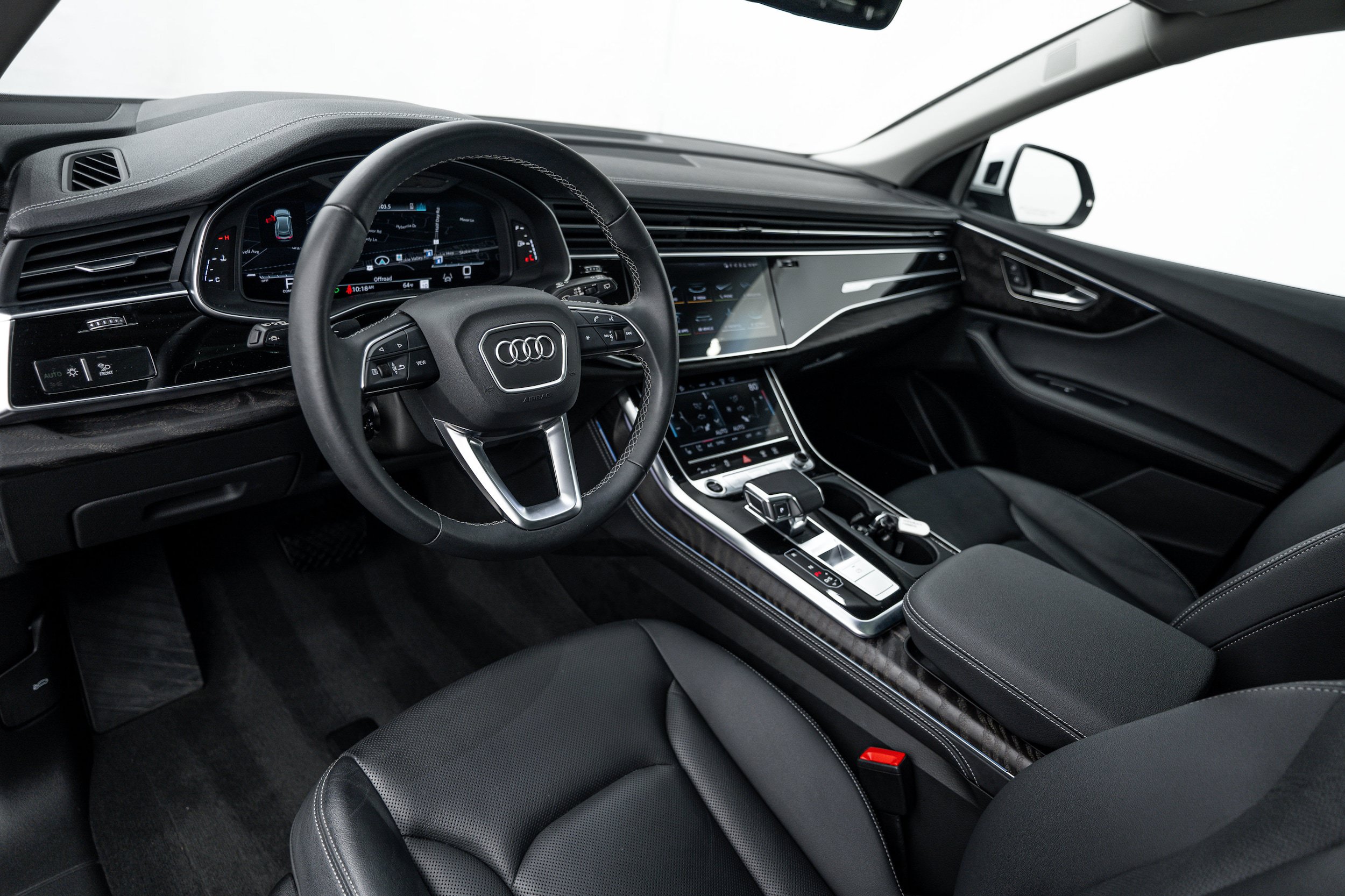 Certified 2023 Audi Q8 Prestige w/ Prestige Package AWD/4WD image 9