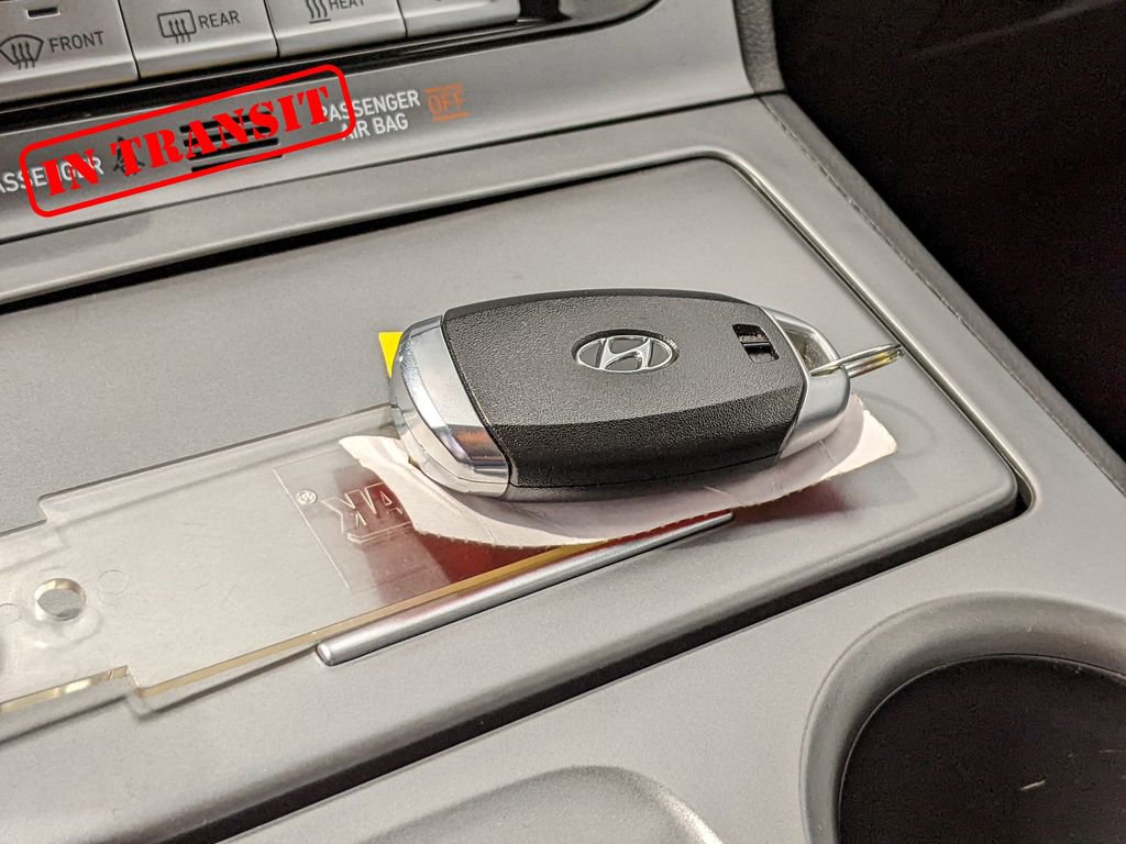 Used 2023 Hyundai Kona SE image 19