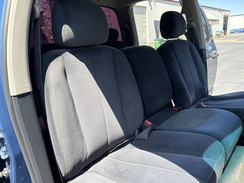 Used 2002 Dodge Ram 1500 Truck 2WD Quad Cab image 36
