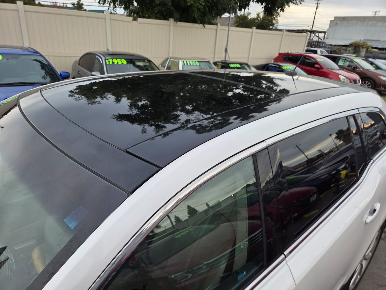 Used 2012 Lincoln MKT AWD image 7