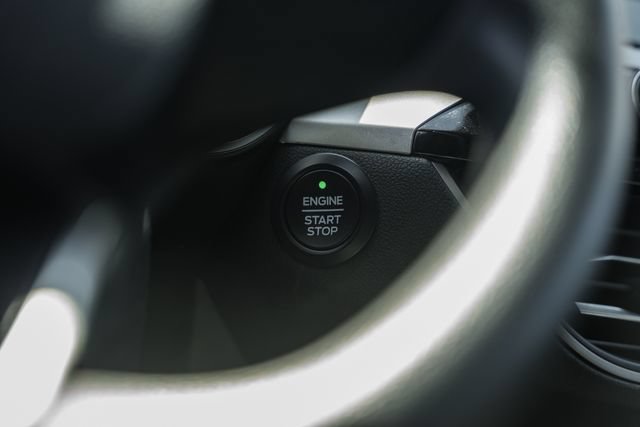 Used 2020 Ford Escape SE FWD image 38