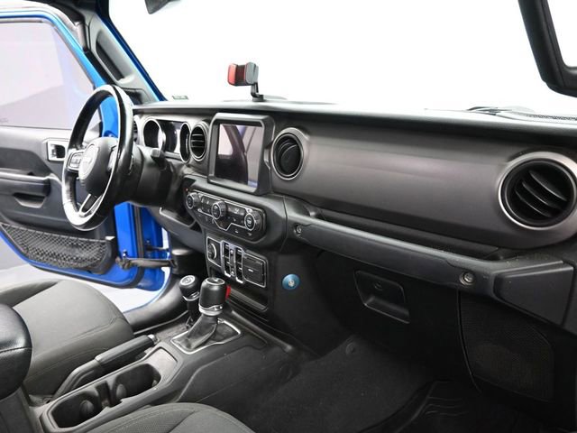 Used 2021 Jeep Gladiator Willys image 24