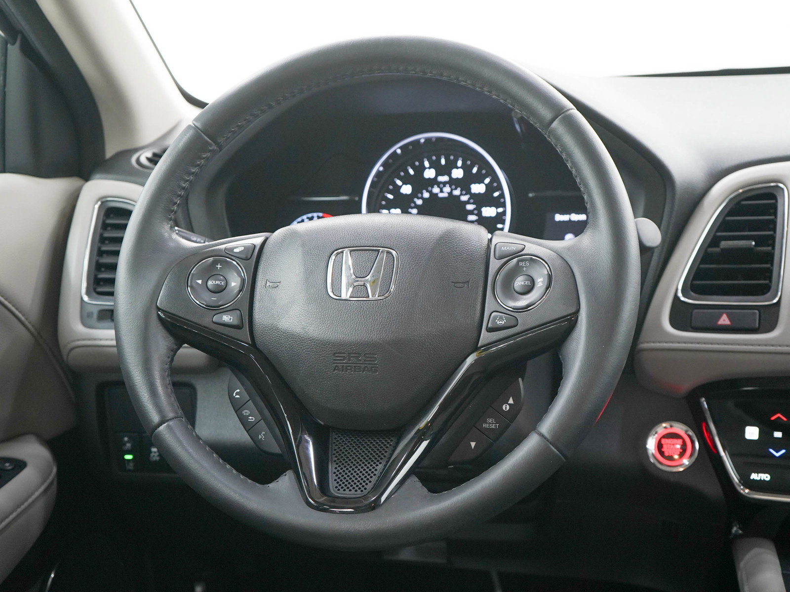 Used 2019 Honda HR-V Touring image 16