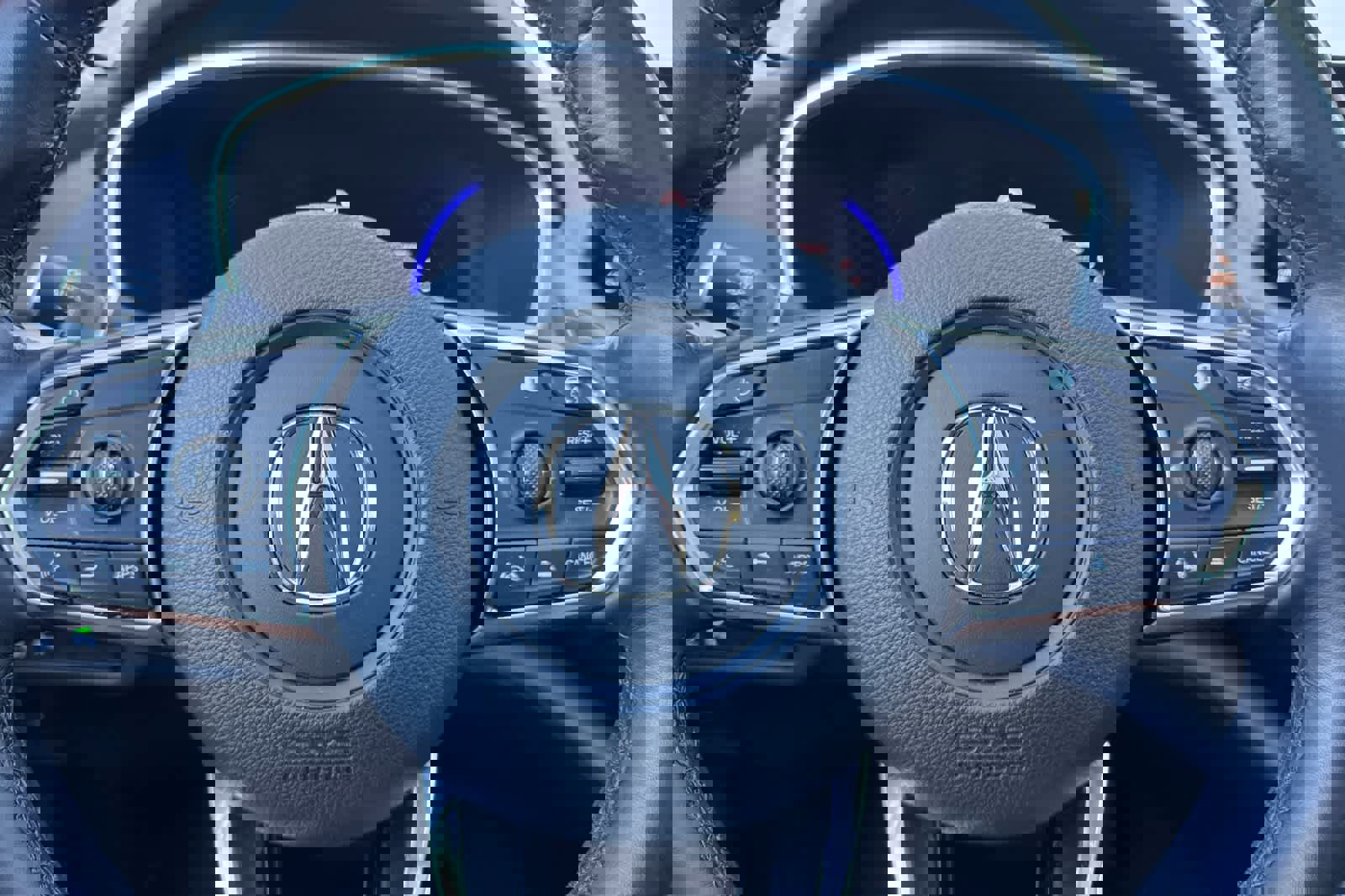 Used 2023 Acura MDX SH-AWD w/ Technology Package image 24