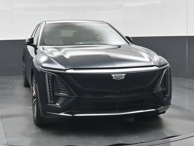 Used 2024 Cadillac Lyriq Sport w/ LPO, Floor Liner Package AWD/4WD image 35