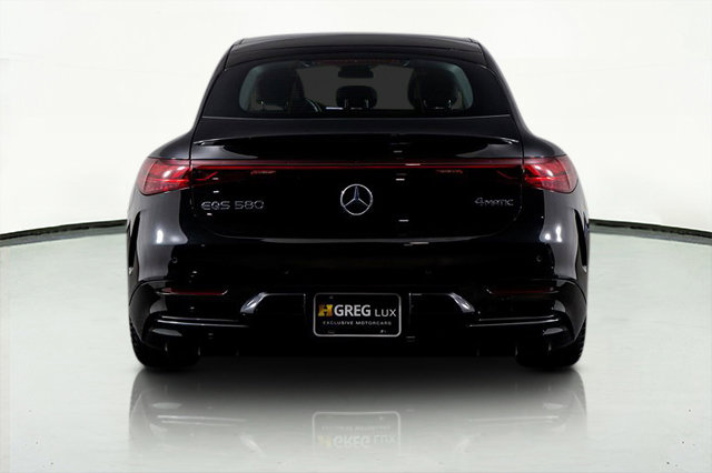 Used 2022 Mercedes-Benz EQS 580 4MATIC Sedan image 11