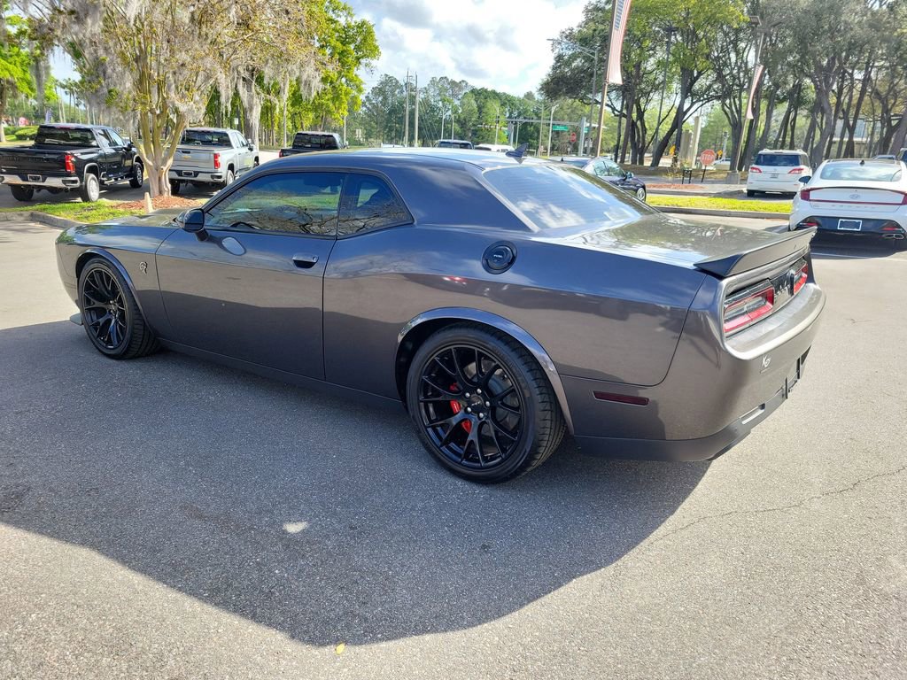 Used 2015 Dodge Challenger SRT Hellcat image 3