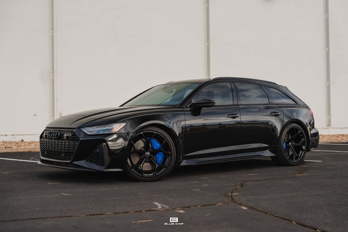 Used 2025 Audi RS 6 performance image 1