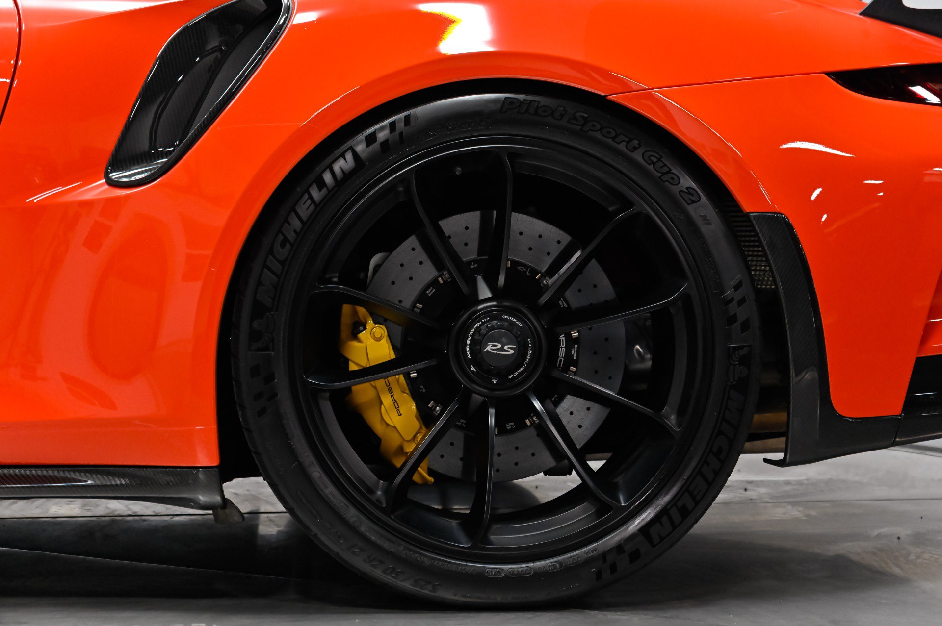 Used 2016 Porsche 911 GT3 RS RWD image 23