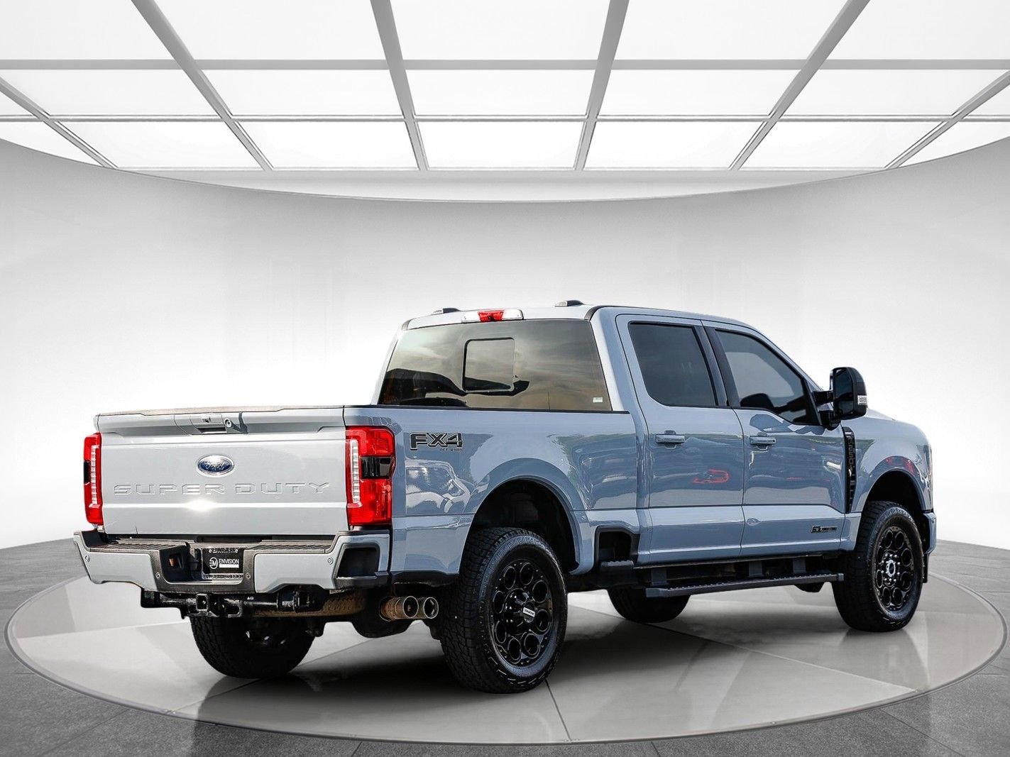 Used 2025 Ford F250 Lariat w/ Black Appearance Package AWD/4WD image 4