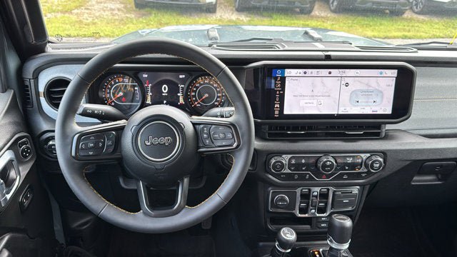 Certified 2025 Jeep Gladiator Sport AWD/4WD image 27