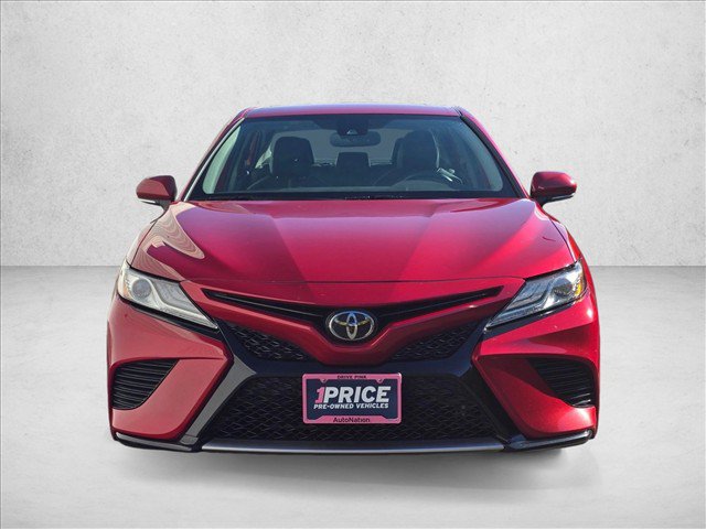 Used 2019 Toyota Camry XSE FWD image 2