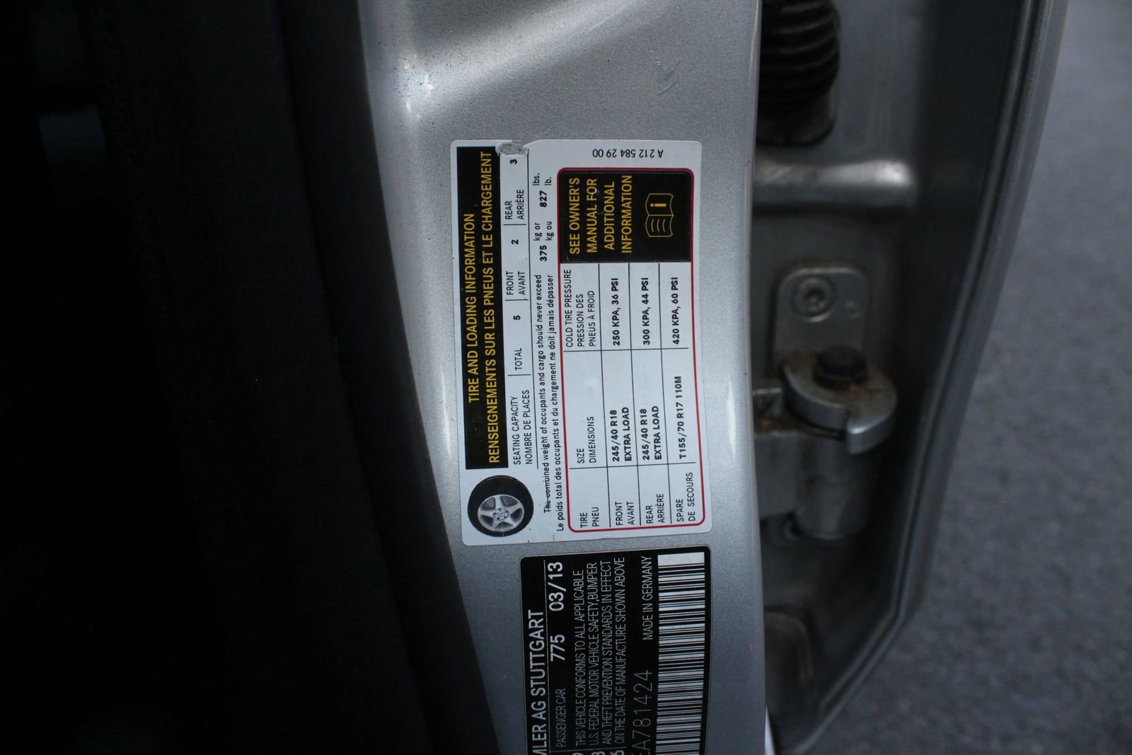 Used 2014 Mercedes-Benz E 350 4MATIC Sedan w/ Premium 1 Package image 36