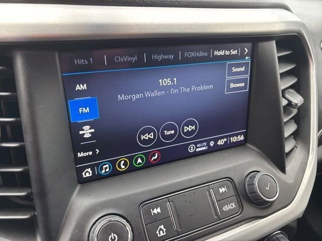 Used 2023 GMC Acadia SLE image 21