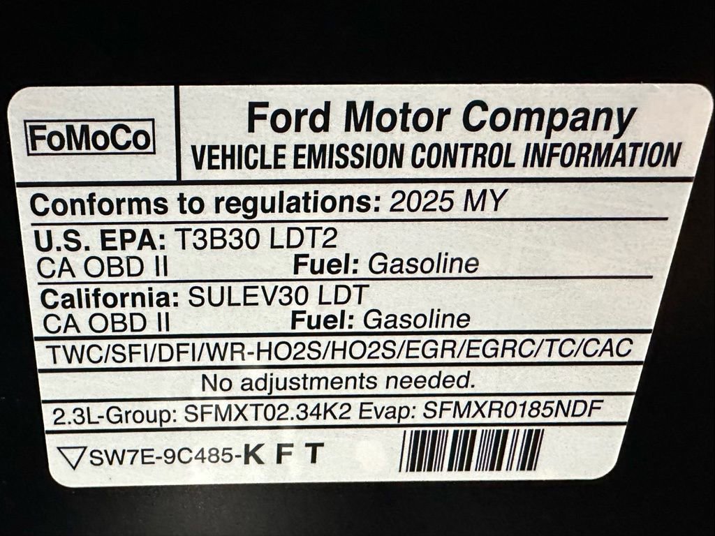 Used 2025 Ford Explorer Active AWD/4WD image 68