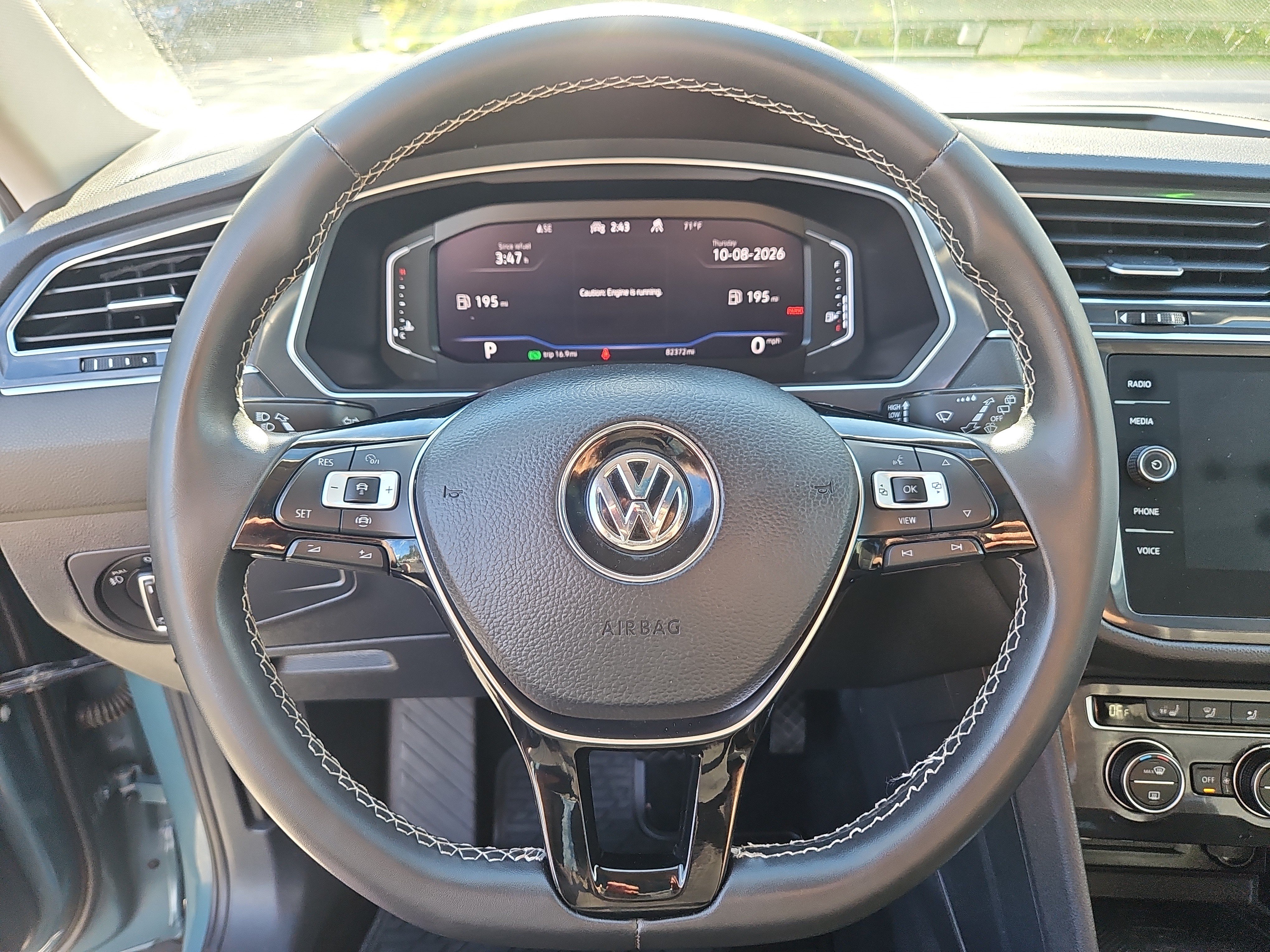 Used 2021 Volkswagen Tiguan SEL AWD/4WD image 21