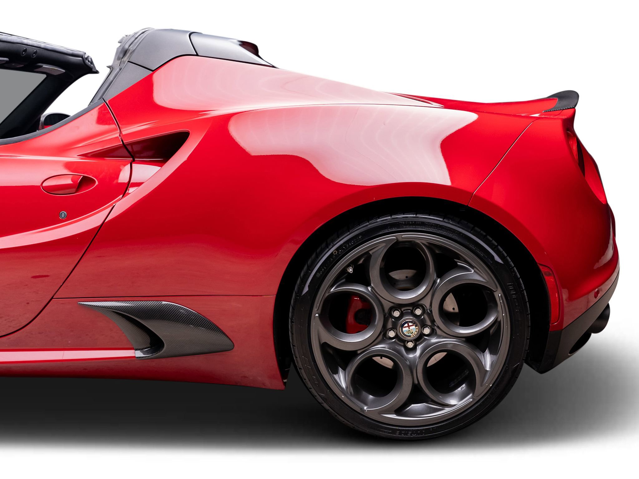 Used 2015 Alfa Romeo 4C Spider w/ Spider Track Package RWD image 26
