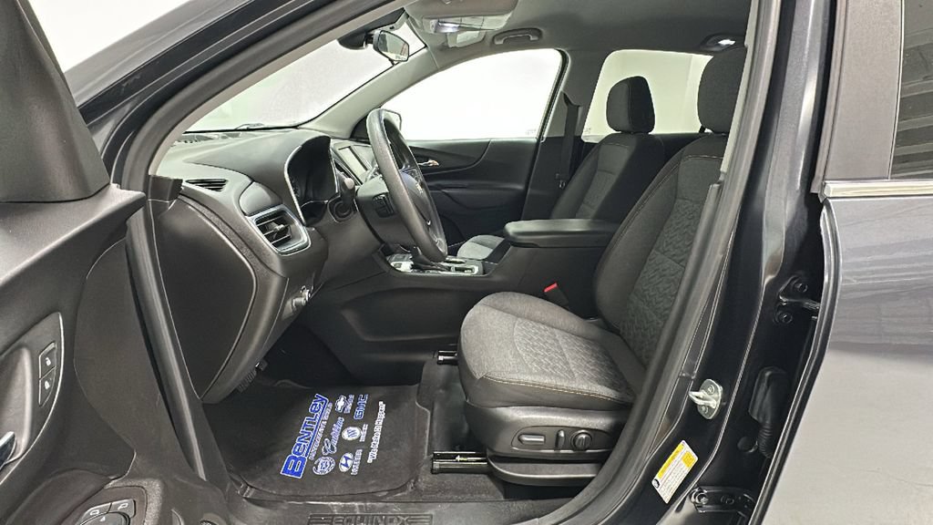 Used 2022 Chevrolet Equinox LT AWD/4WD image 10