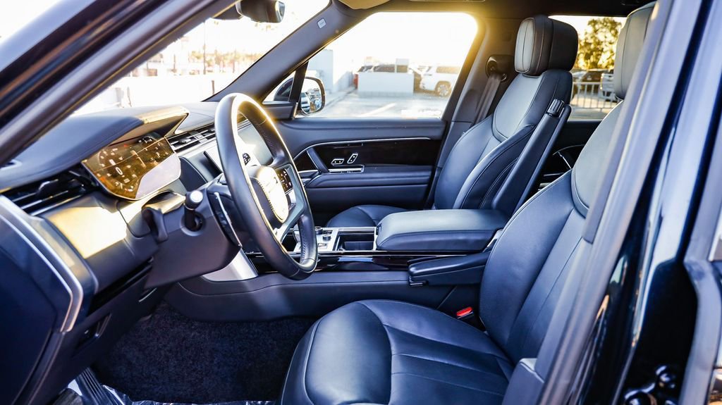 Used 2023 Land Rover Range Rover SE image 22