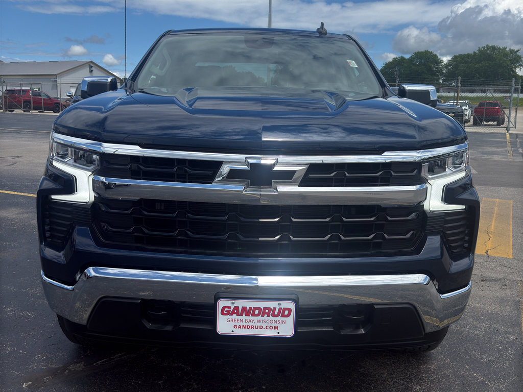 Certified 2022 Chevrolet Silverado 1500 LT w/ Z71 Off-Road Package AWD/4WD image 3