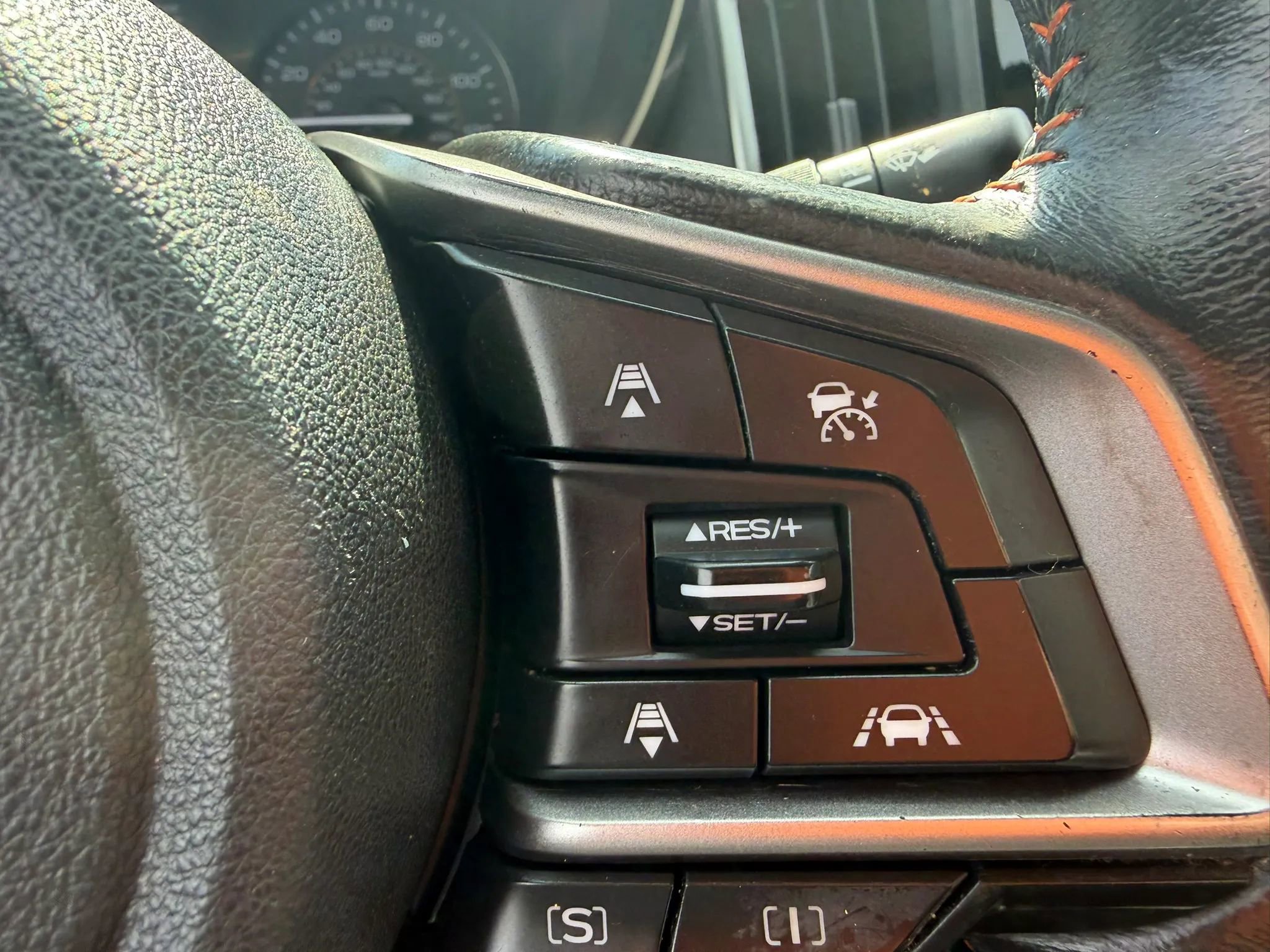 Used 2020 Subaru Crosstrek 2.0i Premium image 14