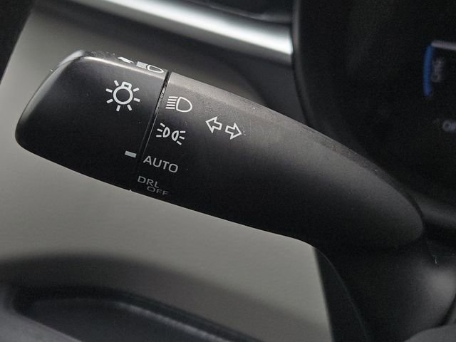 Used 2022 Toyota Sienna LE AWD/4WD image 29
