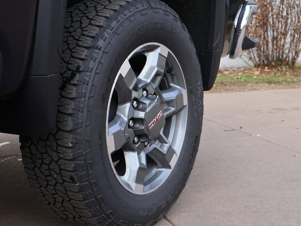 New 2026 GMC Sierra 3500 SLT w/ SLT Premium Package image 46