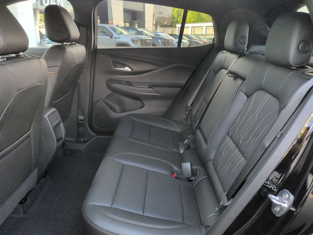 New 2026 Buick Envista Sport Touring FWD image 15