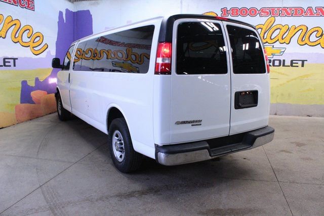 Used 2016 Chevrolet Express 3500 LT w/ LT Preferred Equipment Group image 4