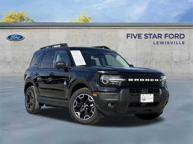 Used 2025 Ford Bronco Sport Outer Banks w/ Outer Banks Tech Package+ image 2