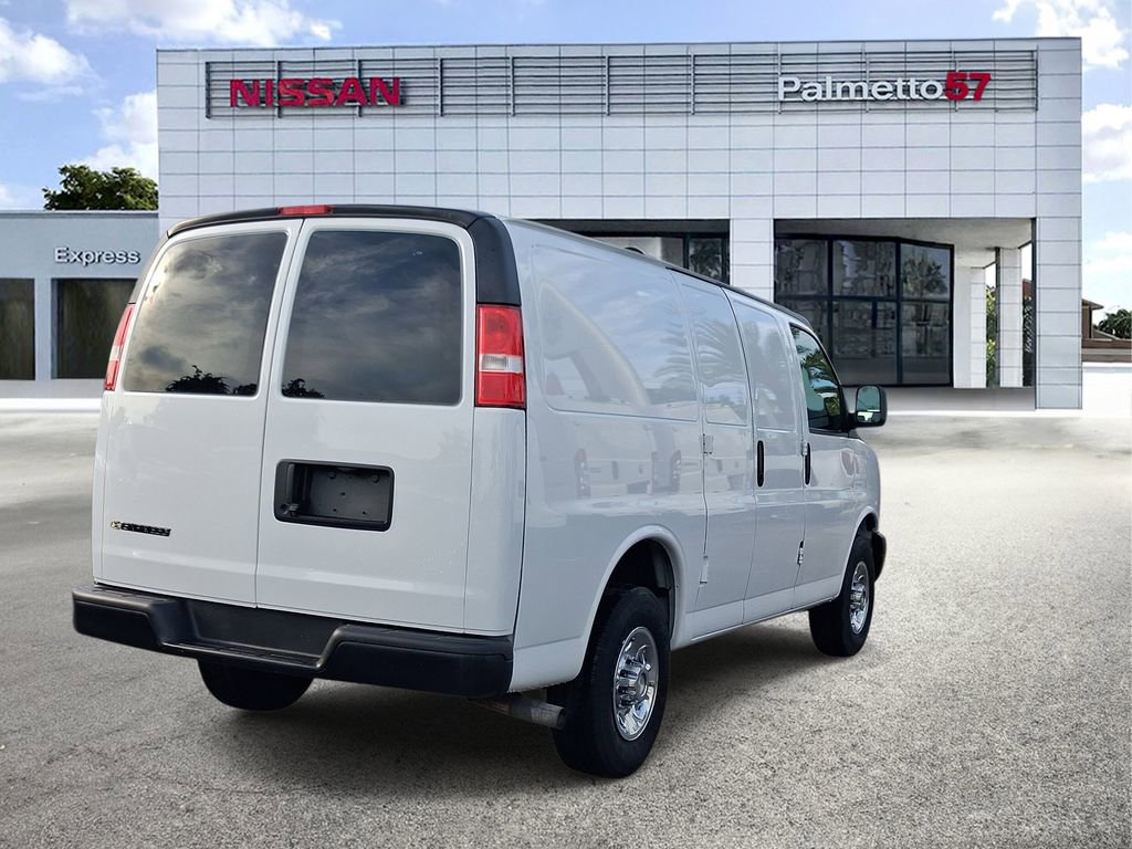 Used 2021 Chevrolet Express 2500 w/ Driver Convenience Package RWD image 6