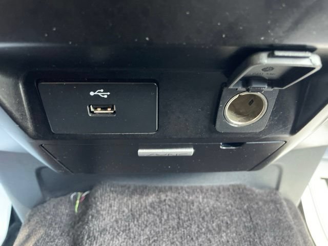 Used 2017 Ford F150 XLT AWD/4WD image 25