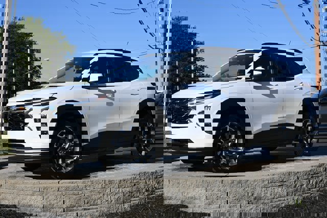 Used 2024 Chevrolet Trax LT w/ Driver Confidence Package