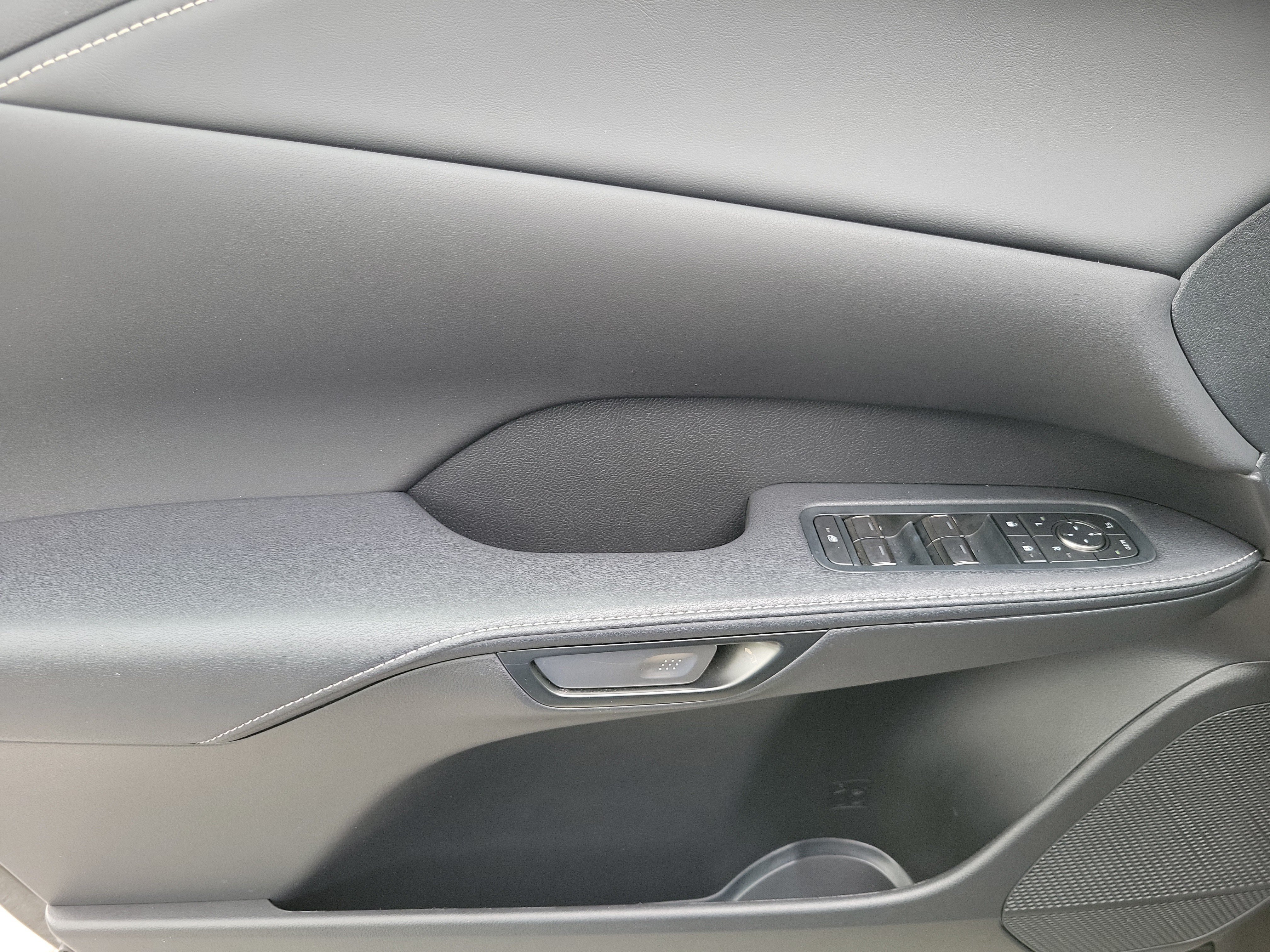 Used 2026 Lexus RX 350 FWD w/ Accessory Package (Z1) image 19