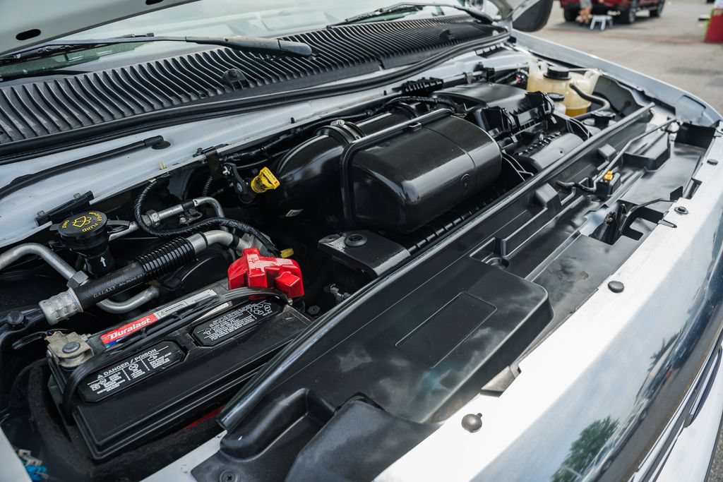 Certified 2021 Ford E-350 and Econoline 350 Super Duty w/ Power Windows & Locks Group RWD image 19