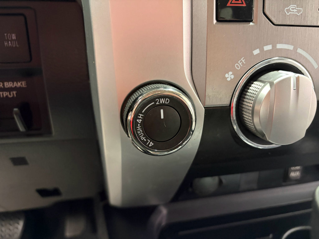 Used 2018 Toyota Tundra SR5 w/ TRD Off Road Package image 24