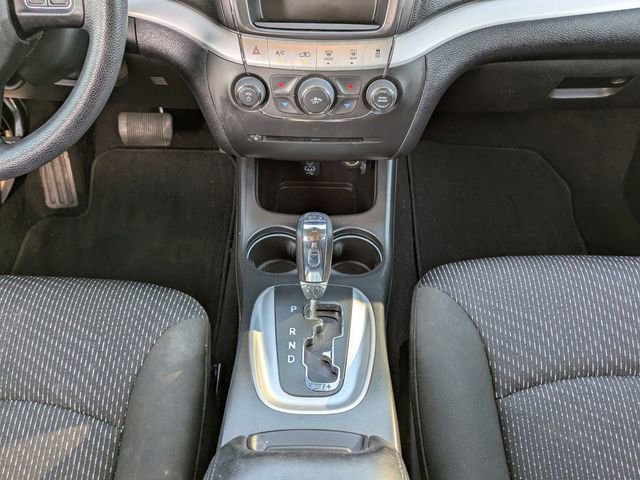 Used 2019 Dodge Journey SE FWD image 21