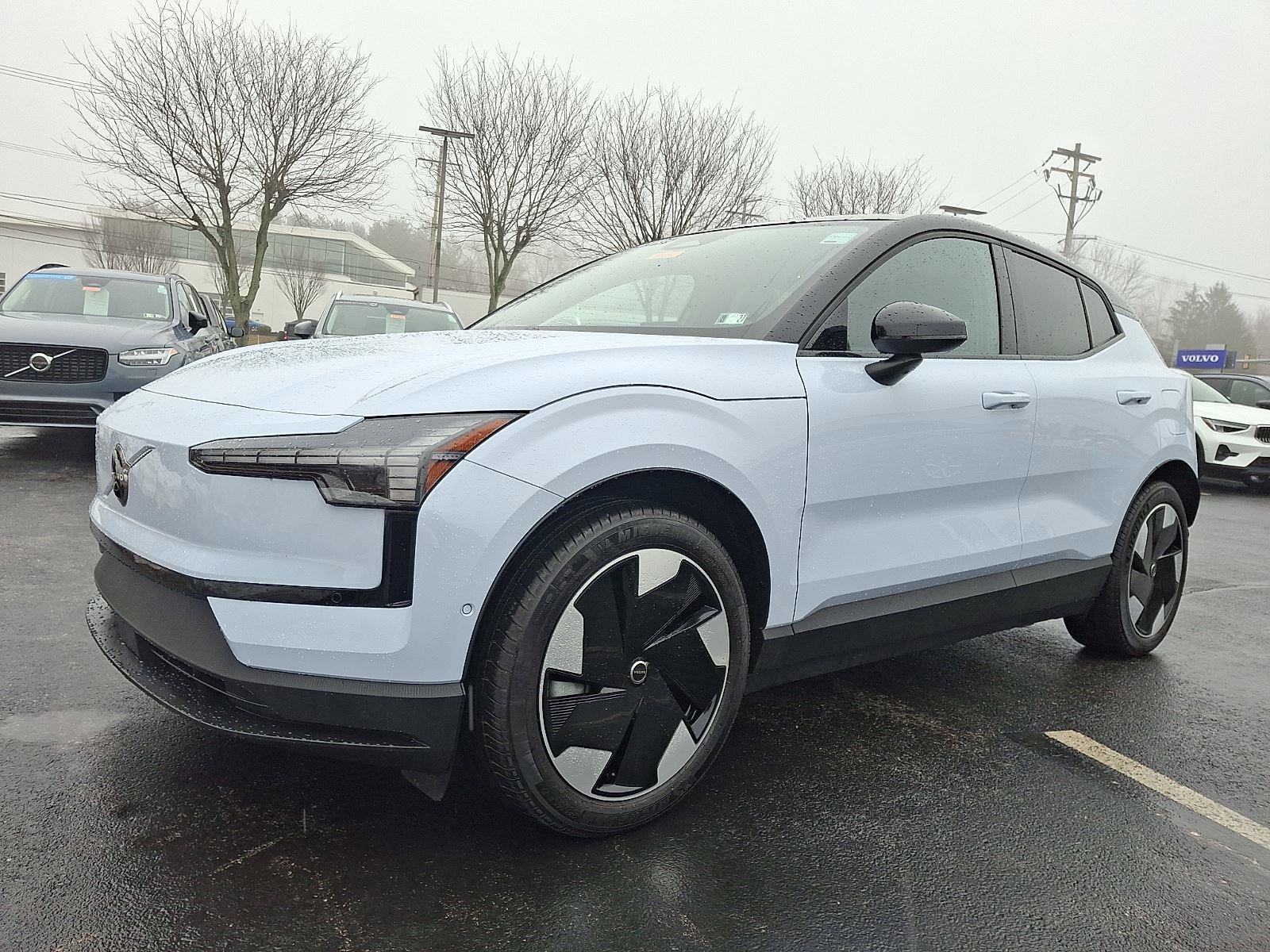 Certified 2025 Volvo EX30 Ultra w/ Protection Package Premier image 3