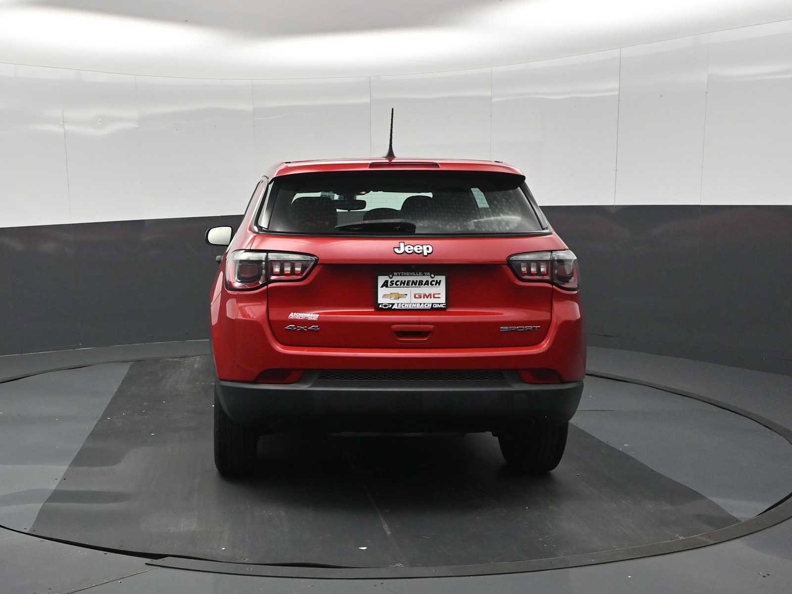 Used 2021 Jeep Compass Sport AWD/4WD image 8
