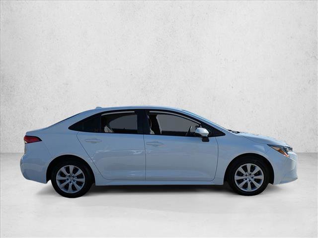 Certified 2022 Toyota Corolla LE image 4
