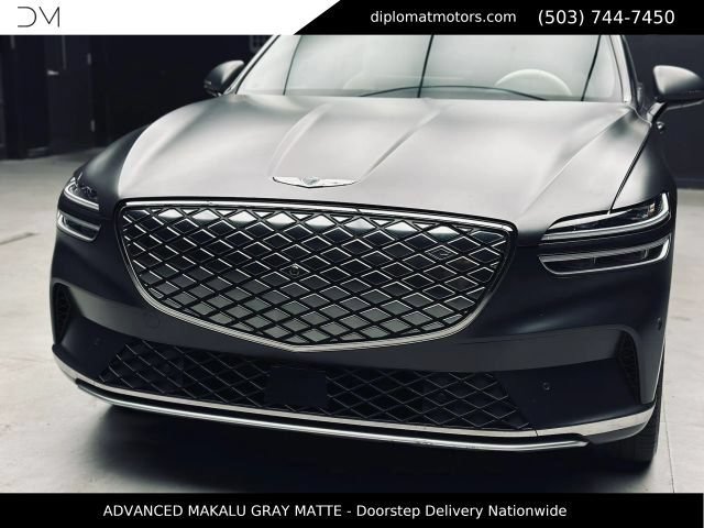 Used 2023 Genesis Electrified GV70 AWD/4WD image 14