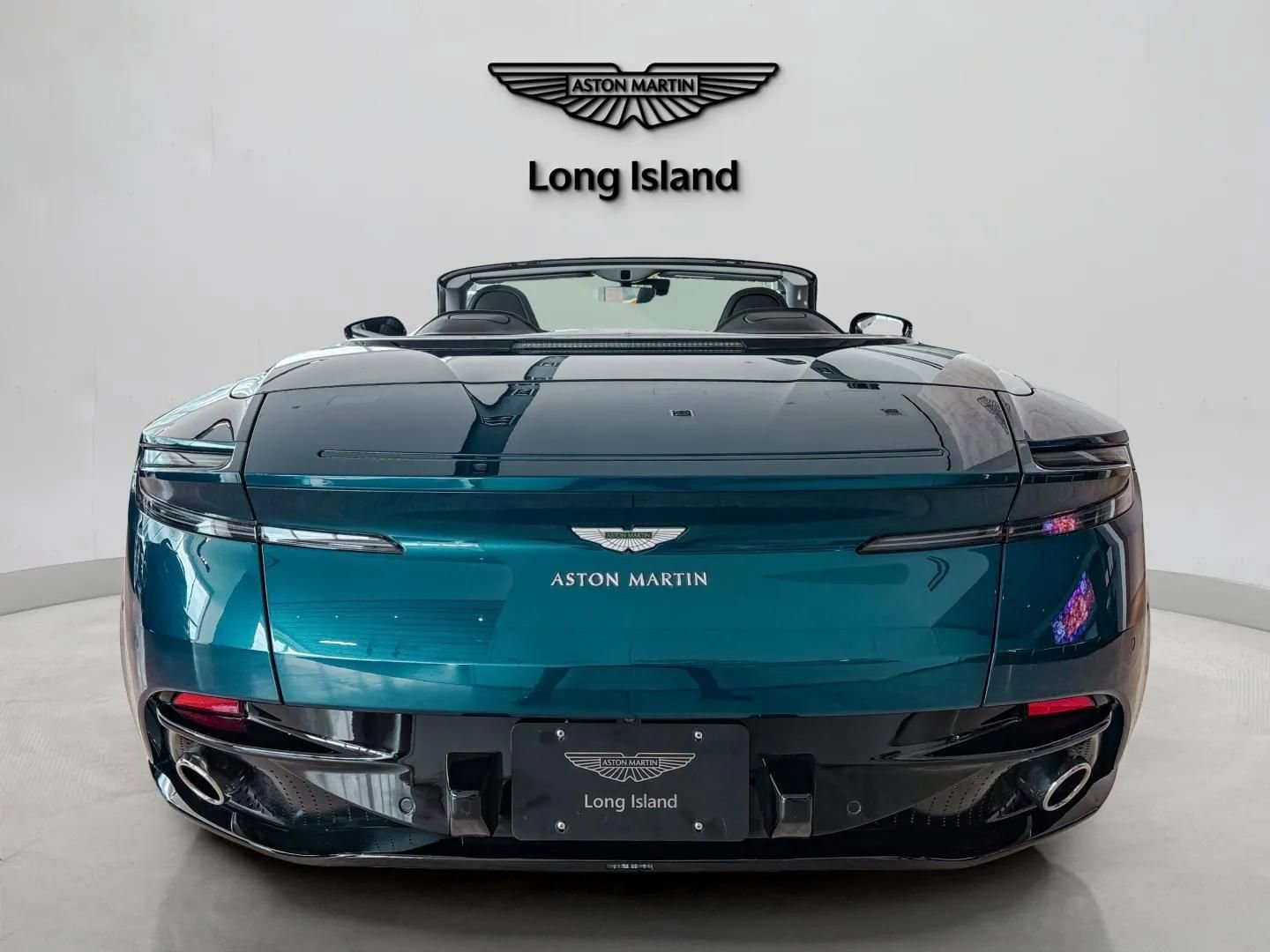 Used 2021 Aston Martin DB11 Volante image 6