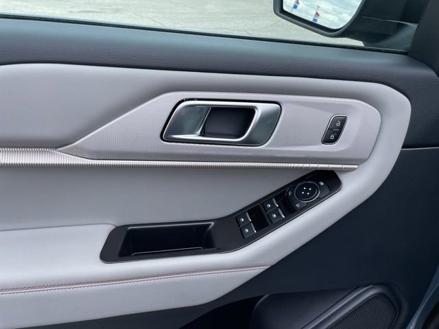 New 2026 Ford Explorer Active image 20