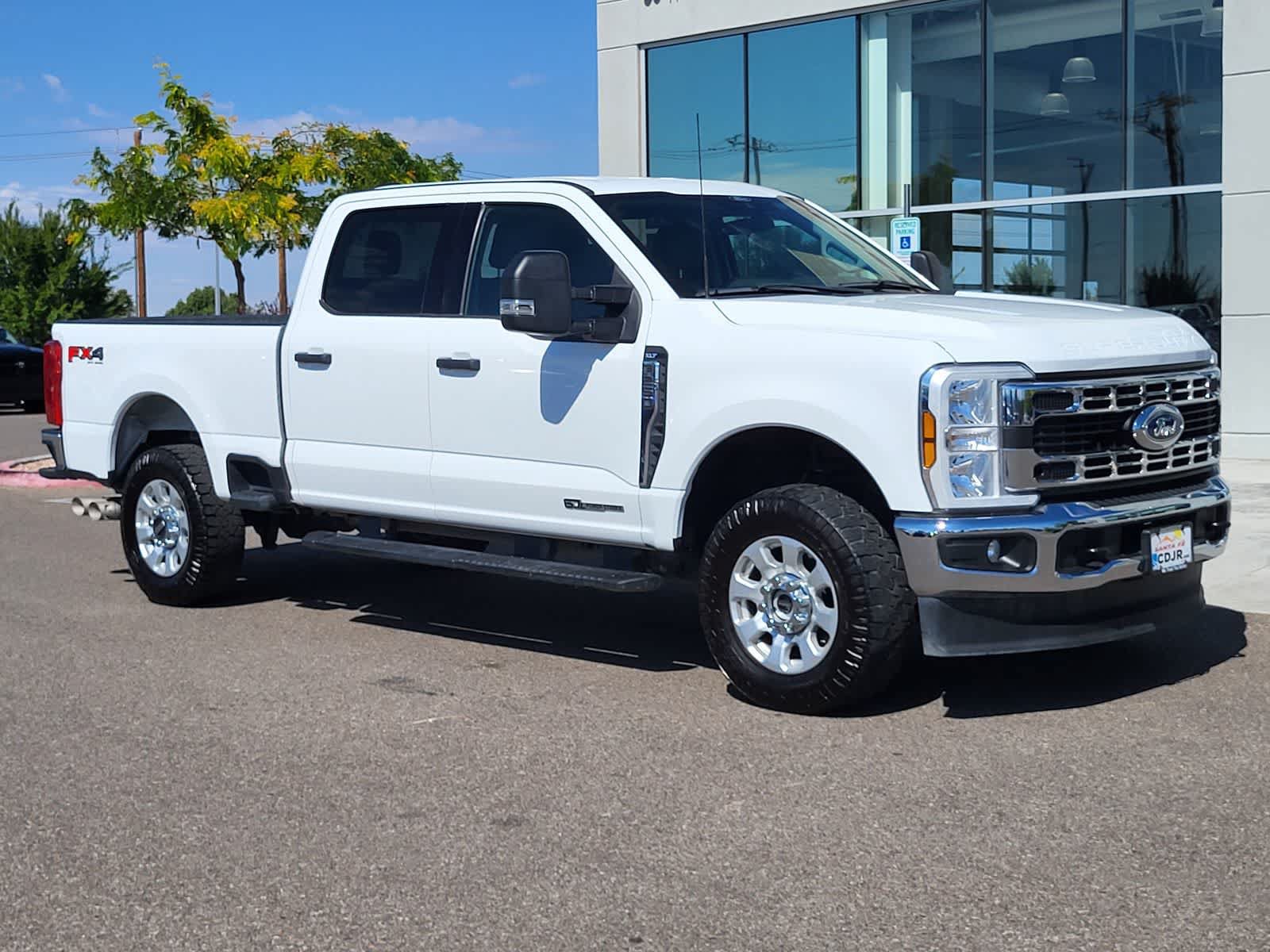 Used 2024 Ford F250 XLT w/ FX4 Off-Road Package AWD/4WD image 3