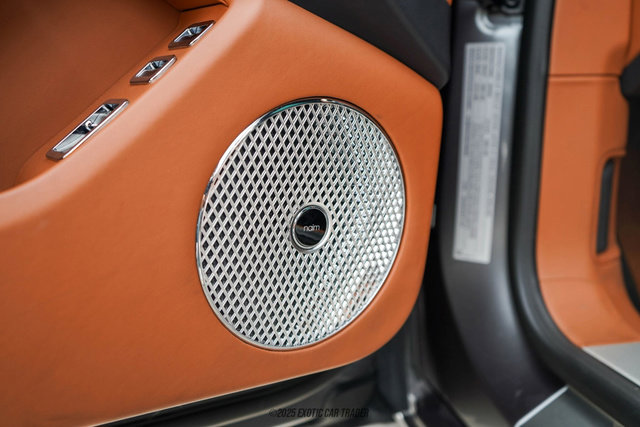 Used 2022 Bentley Flying Spur Plug-In Hybrid image 29